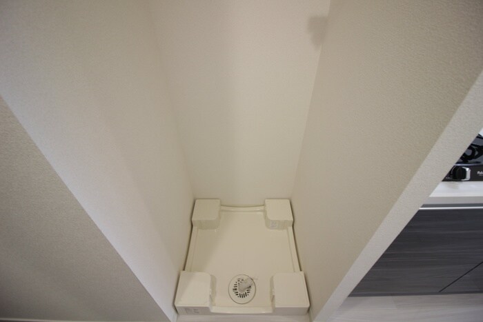 物件内観写真17　(洗濯機置場)