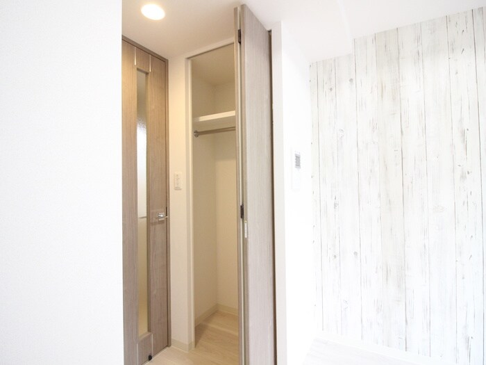 物件内観写真9　(収納)