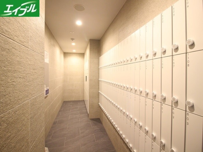 物件外観写真4　(建物設備)