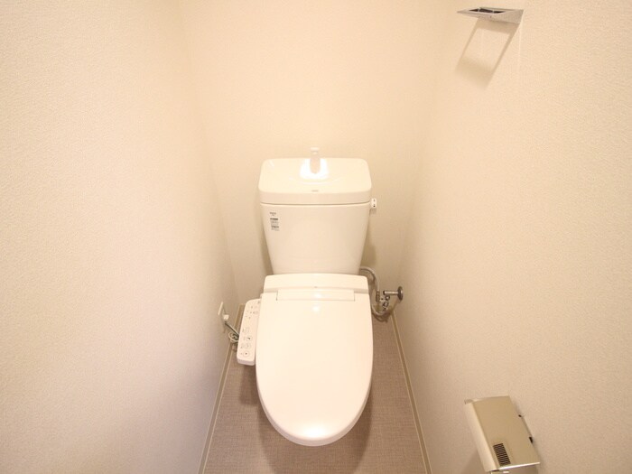 物件内観写真11　(トイレ)