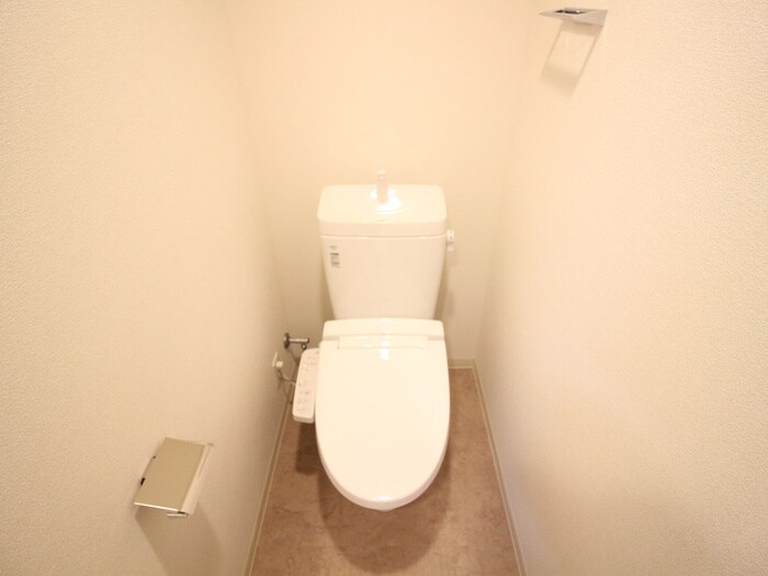 物件内観写真12　(トイレ)