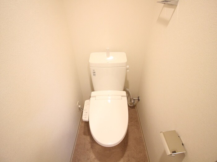 物件内観写真12　(トイレ)