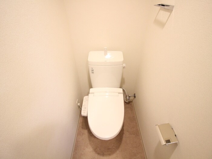 物件内観写真12　(トイレ)