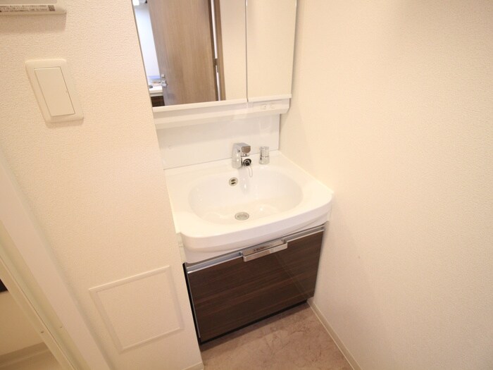 物件内観写真13　(洗面)