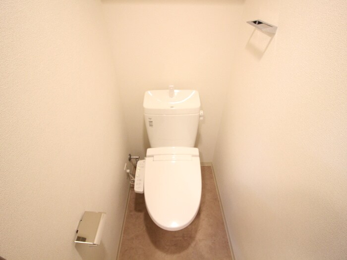 物件内観写真13　(トイレ)