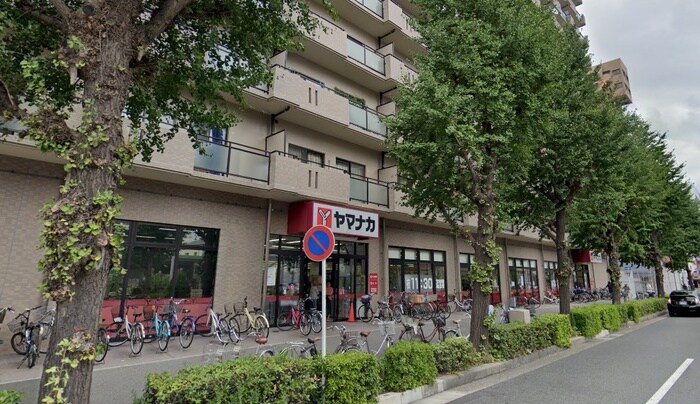 ヤマナカつるまい店