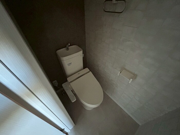 物件内観写真11　(トイレ)