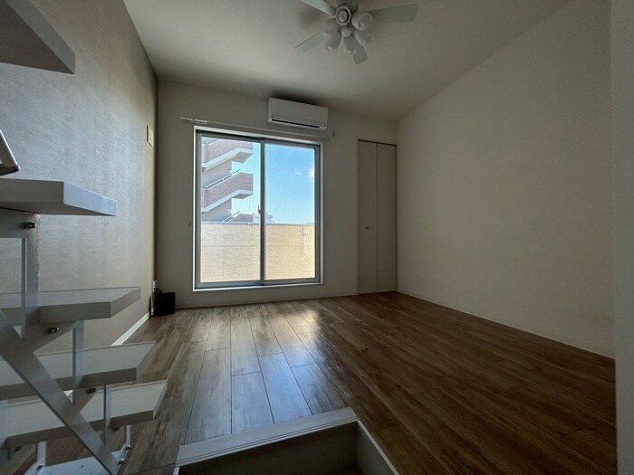 物件内観写真15　(居室)