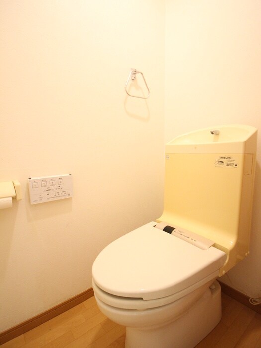 物件内観写真12　(トイレ)