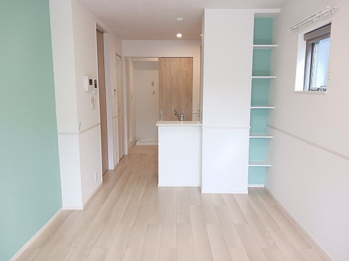 物件内観写真4　(居室)