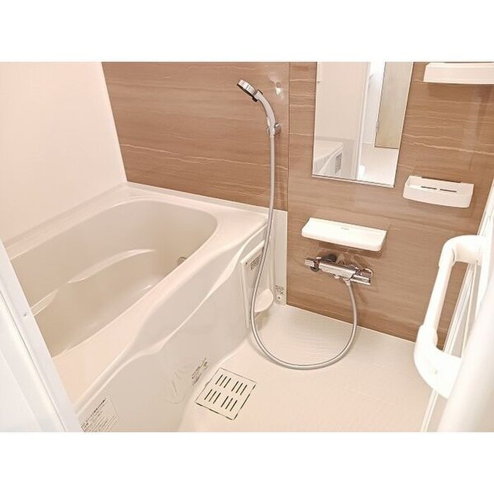 物件内観写真10　(バス／シャワールーム等)