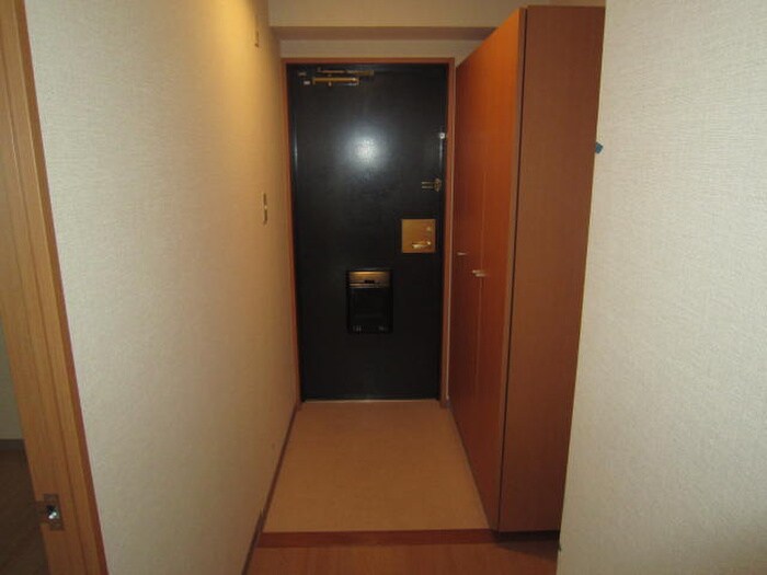 物件内観写真20　(玄関)