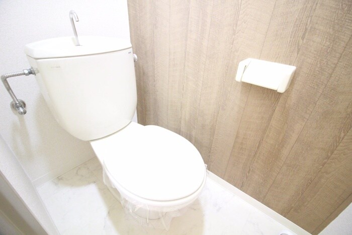 物件内観写真14　(トイレ)