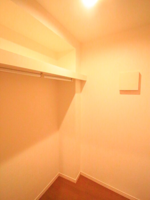 物件内観写真9　(収納)