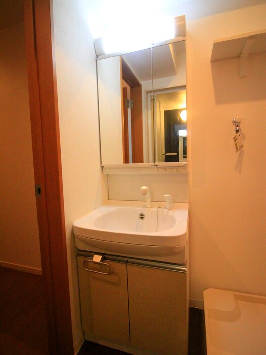 物件内観写真12　(洗面)