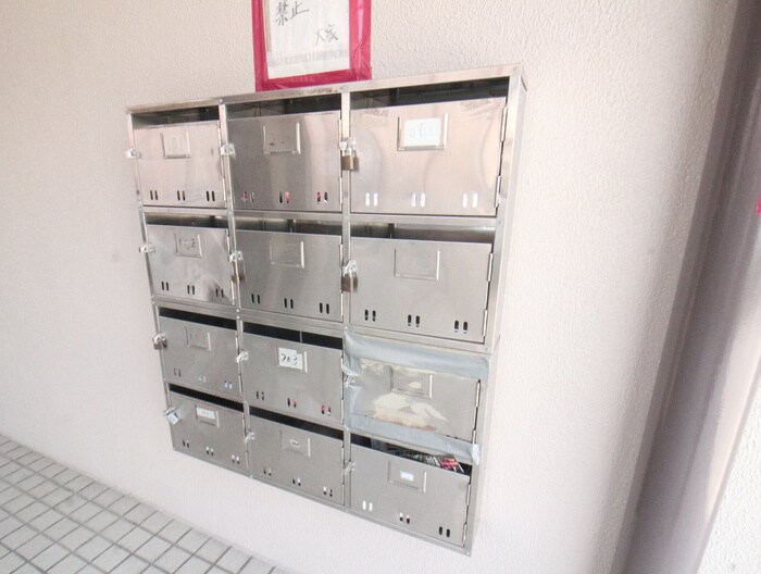 物件外観写真6　(建物設備)