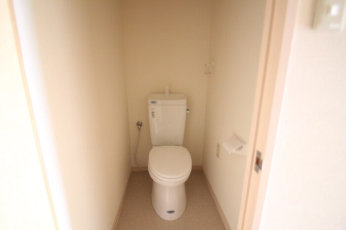 物件内観写真13　(トイレ)