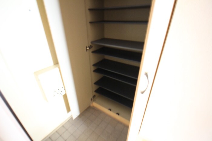 物件内観写真16　(靴箱)
