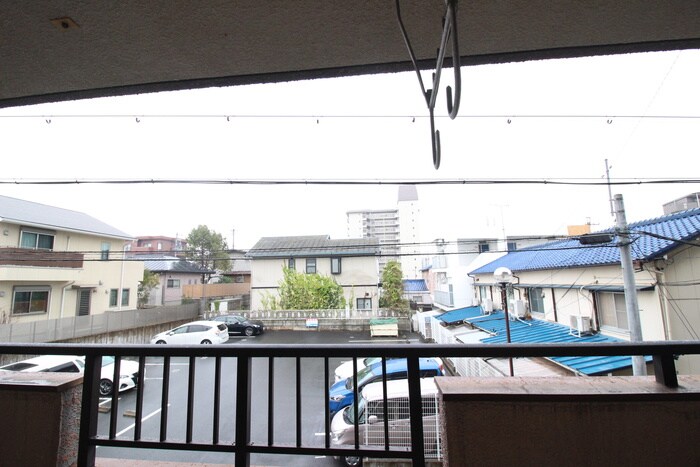 物件内観写真22　(室内からの展望)