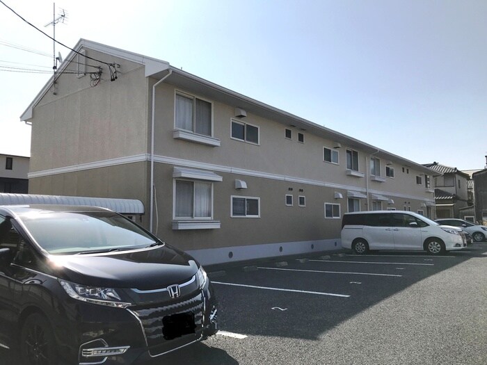 物件外観写真6　(外観写真)