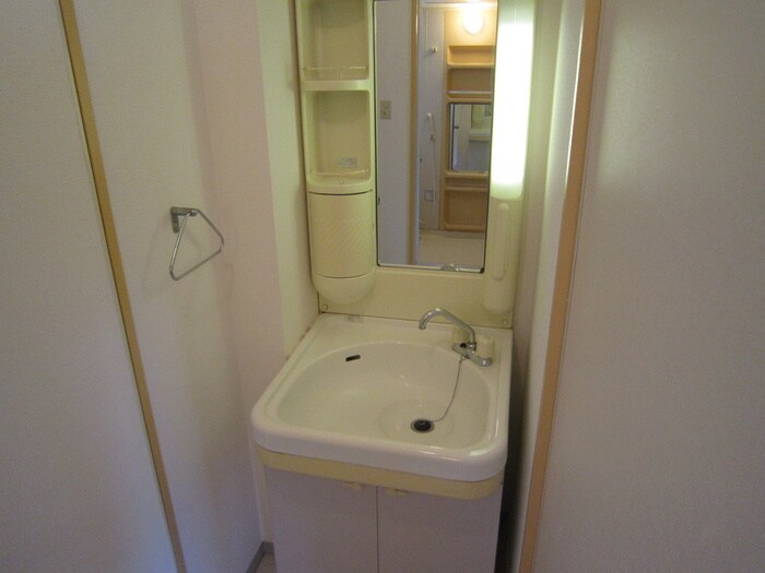 物件内観写真12　(洗面)