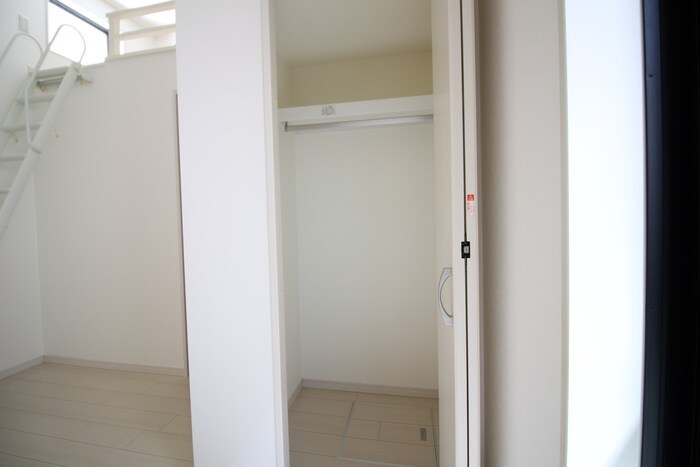 物件内観写真9　(収納)