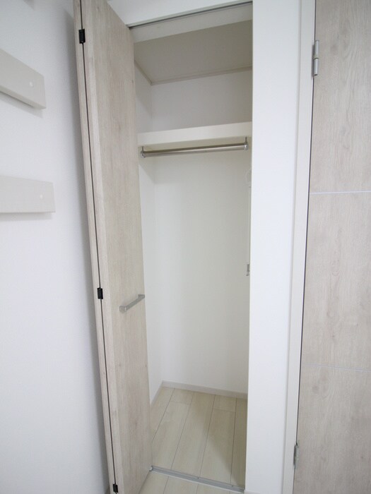 物件内観写真13　(収納)