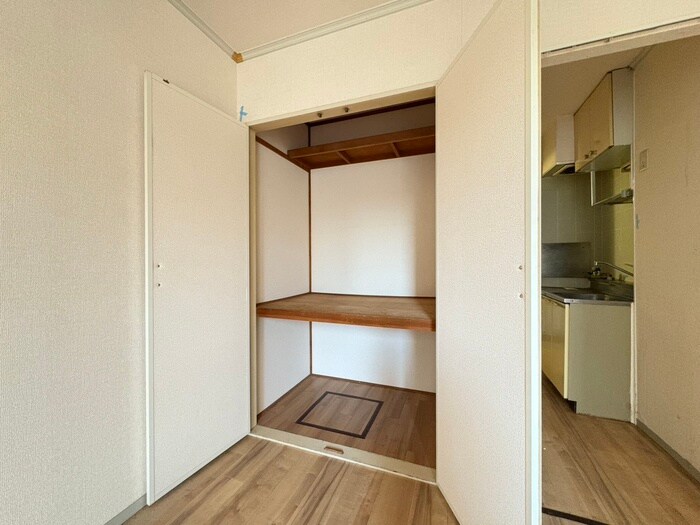 物件内観写真14　(収納)