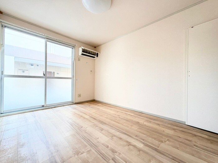 物件内観写真22　(居室)