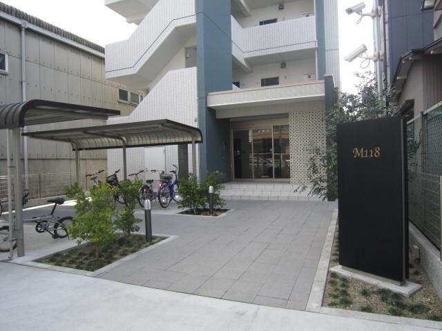 物件外観写真2　(駐輪場)