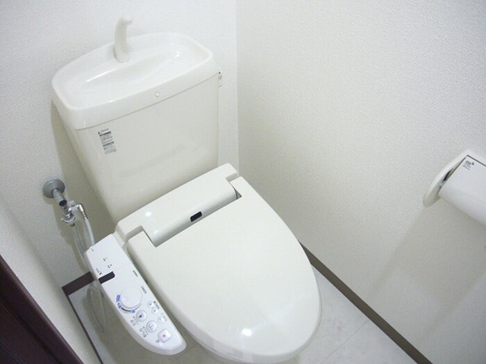 物件内観写真15　(トイレ)