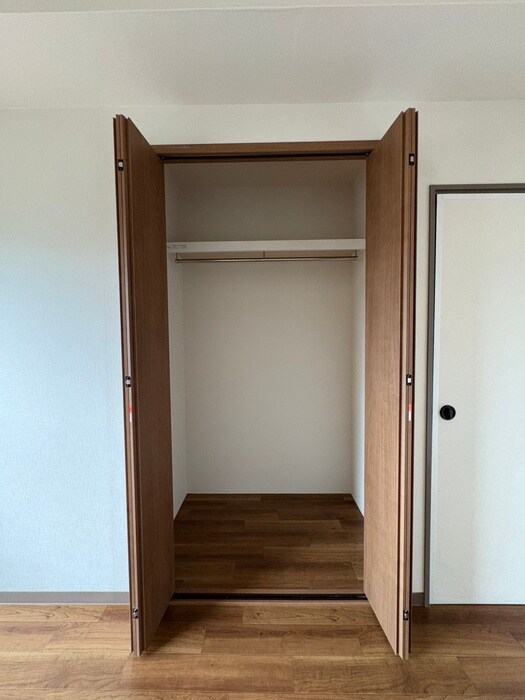 物件内観写真11　(収納)