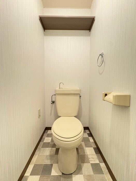 物件内観写真14　(トイレ)