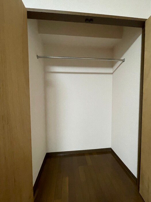 物件内観写真12　(収納)