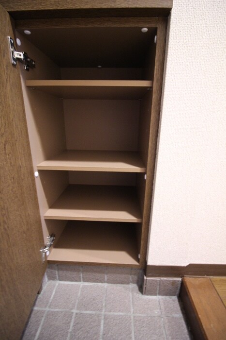 物件内観写真19　(靴箱)