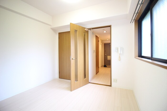 物件内観写真15　(居室)