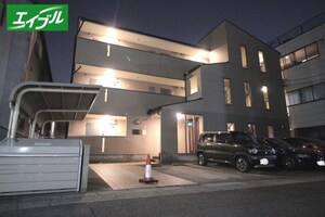 エクスベリ－コ－ト穂波外観写真