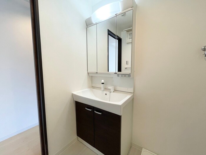 物件内観写真13　(洗面)