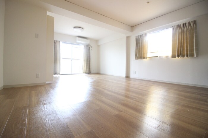 物件内観写真12　(居室)