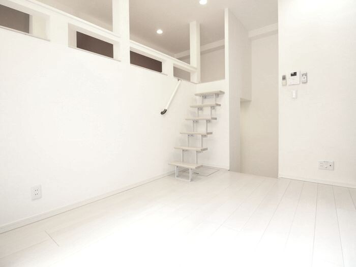 物件内観写真8　(居室)