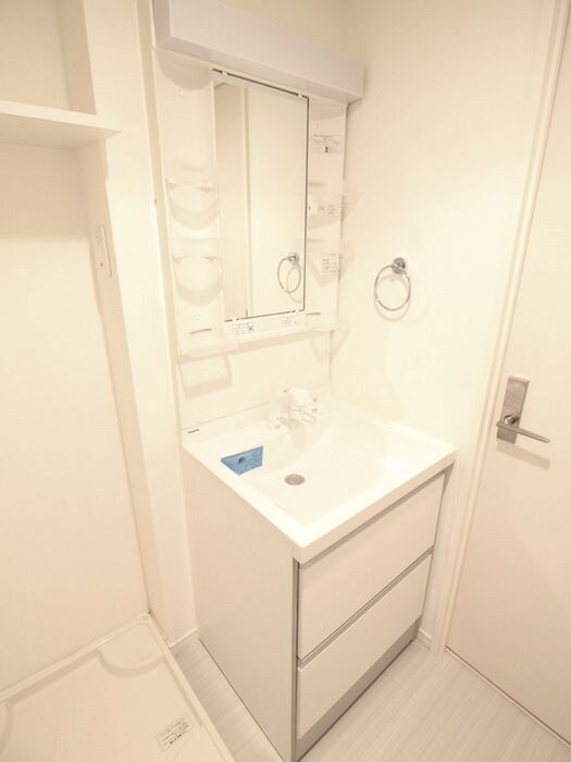 物件内観写真12　(洗面)