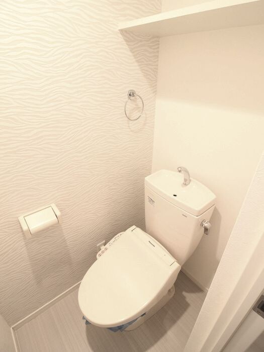 物件内観写真14　(トイレ)