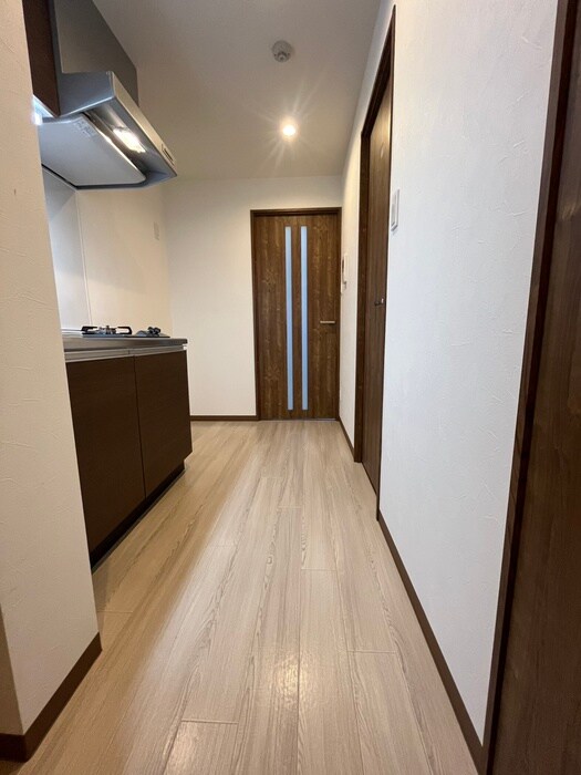 物件内観写真19　(廊下)
