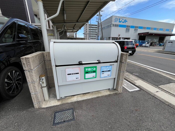 物件外観写真3　(建物設備)