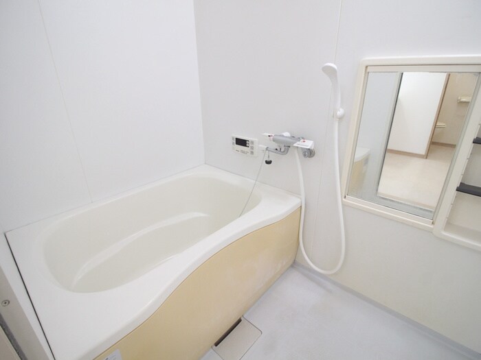 物件内観写真11　(バス／シャワールーム等)