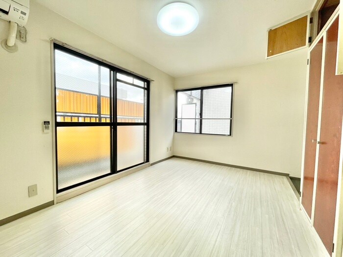 物件内観写真7　(居室)