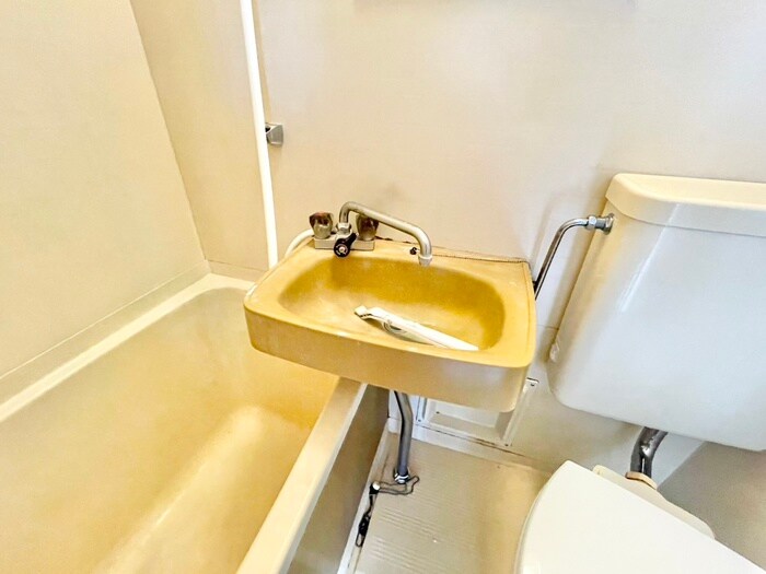 物件内観写真11　(洗面)