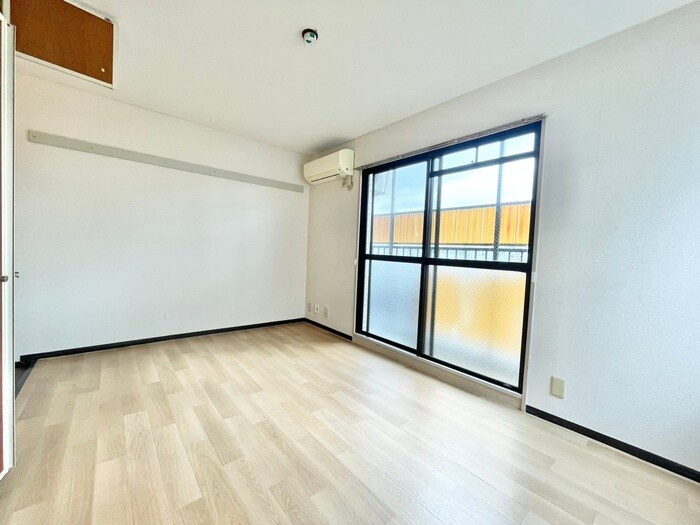 物件内観写真16　(居室)