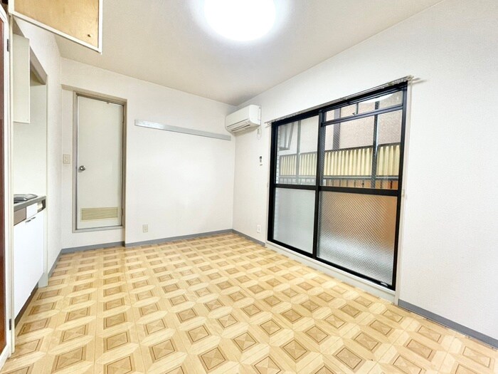 物件内観写真19　(居室)