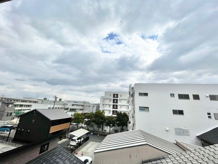 物件内観写真21　(室内からの展望)